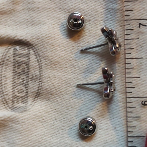 FOSSILS BUTTERFLY EARINGS - Picture 4 of 4